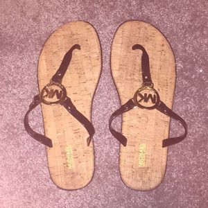 black/cork michael kors flipflops